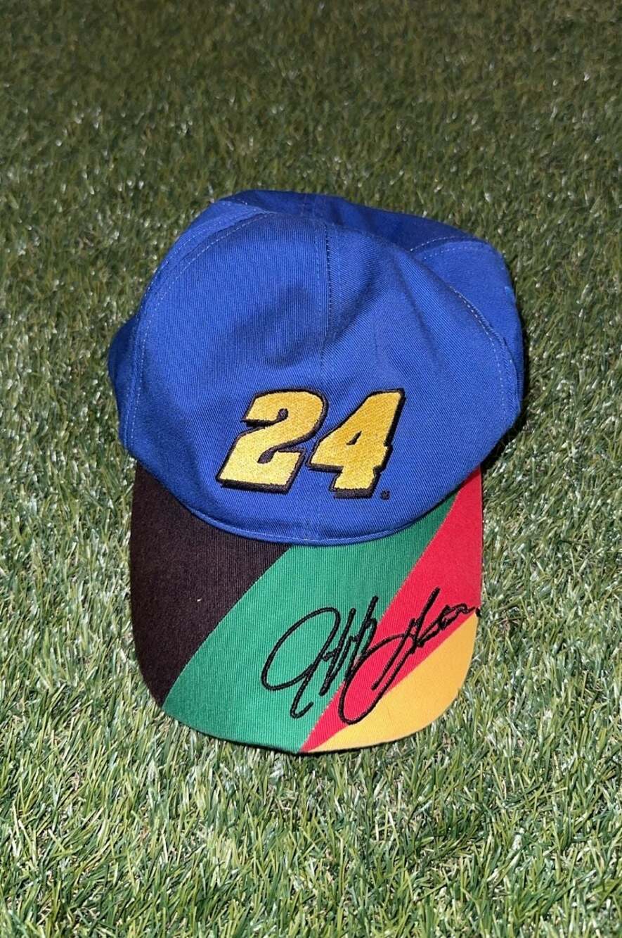 Vintage 90s Jeff Gordon #24 Hendrick Motorsports NASCAR Snapback Hat by Competit